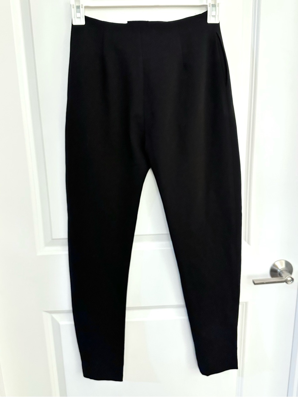 Alice + Olivia Tapered Leg Trouser Size 0